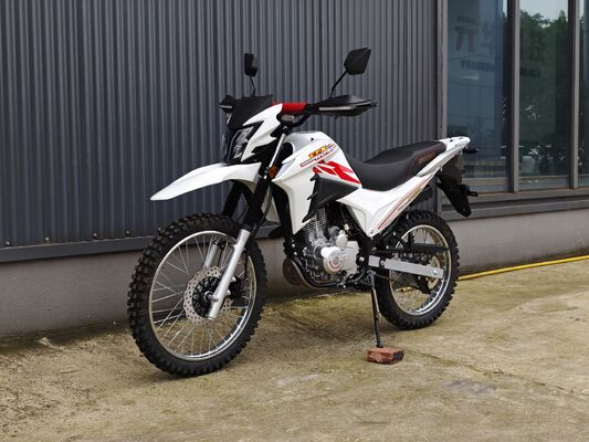 150cc Four Stroke Off Road Bikes With Rear Drum Brake And Inverted Shock Absorbers