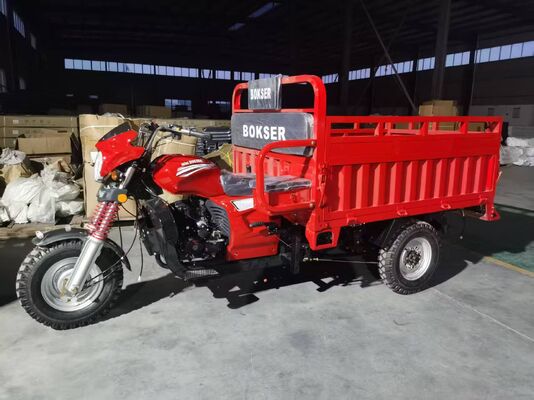 Zongshen 200cc Air Cooled Engine Cargo Passenger Tricycle With 16L Fuel Tank Capacity