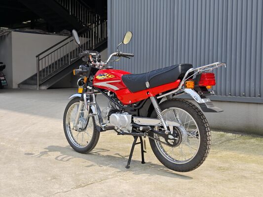 Custom Smooth Riding CUB Motorcycle 80km/H With Square Lights And Meters