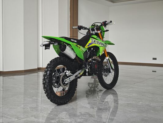 250cc Engine Off Road Dirt Bike , 6.8L Fuel Gas Powered Motorcycle For Dirt Roads