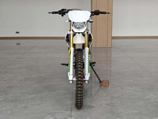 Chain Sports Off Road Motorcycle Adult Street Legal Dirt Bike With 250CC Engines