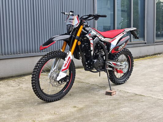 Air Cooled 200CC 250cc Off Road Motorcycle Dirt Bike With Inverted Front Shock Absorber