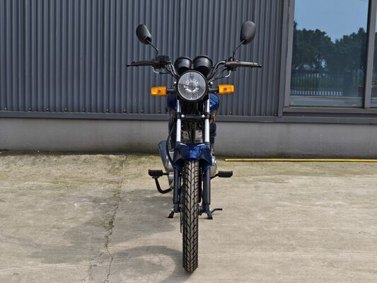 Chain Driven 200cc Chopper Sport Motorcycle With Front Bumper Rear Rack 15L Fuel