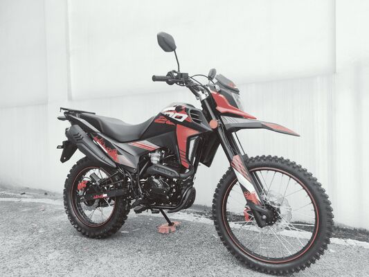 Adult Dirt Bike Manufacturer 200cc Water-cooled Four-stroke Off-road Motorcycle Single Cylinder Bikes