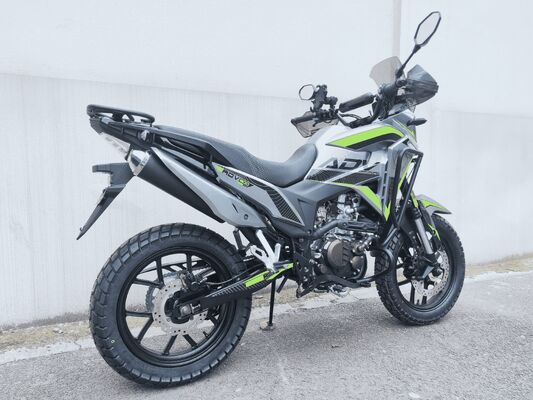 22kW 28N·m Single Cylinder Water-Cooled Adventure Motorcycle Off Road Dirt Bike Street Legal Motorcycle Supplier