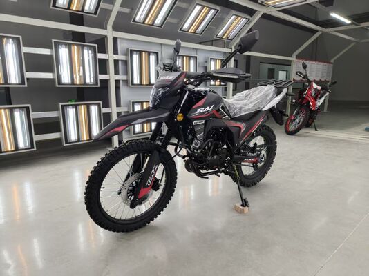 Durable 150cc Off Road Motorcycle Chain Drive With 12L Large Fuel Tank Daily Riding Capability