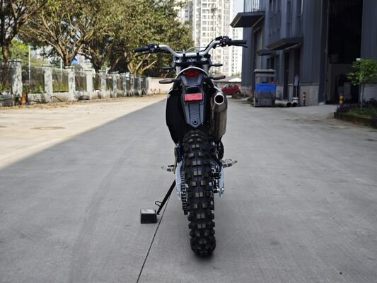 4 Stroke Off-Road Dirt Bike With TM300 Engine 15Kw/h Power And 21.5N.m Torque For Off-Road Riding Performance