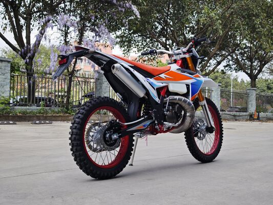 K23 TM250 Two Stroke Engine Inverted Front Fork Dirt Bike 23KW Water Cooled