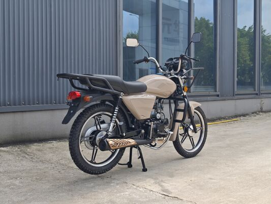 Electric Kick Start Engine Chopper Motorbike 110CC With Painted Bumper Muffler Street Legal Motorcycle Supplier