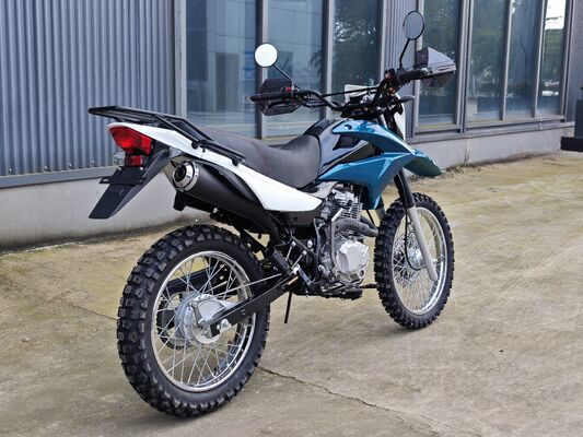 150cc Air Cooled Enduro Motorcycle Electric Kick Start Deep Tooth Tires LED Light